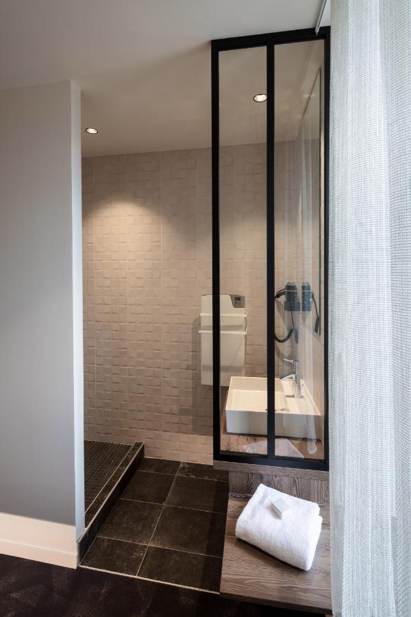 Logis Hotel Parenthese, Restaurant & Spa Chille Екстер'єр фото