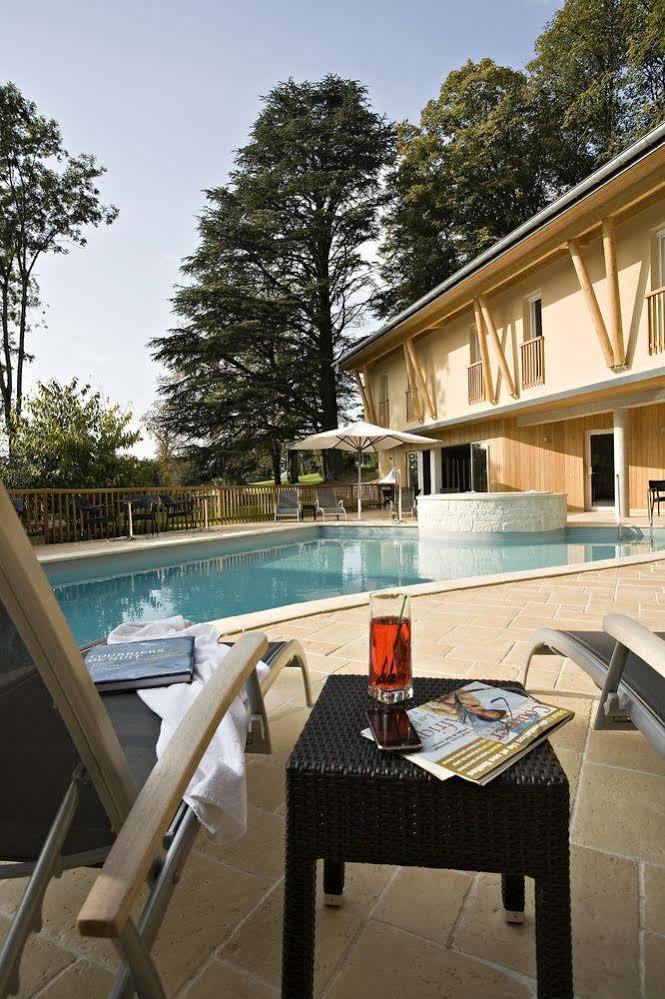 Logis Hotel Parenthese, Restaurant & Spa Chille Екстер'єр фото